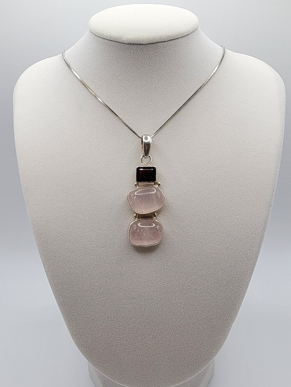 Garnet Rose Quartz 925 Sterling Silver Pendant 2 Inch